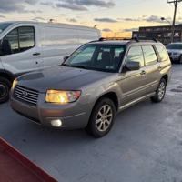 2006 Subaru Forester, AWD, 5 spd, runs, drives, read description! Olney, Philly - Image 2