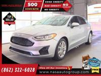 2019 Ford Fusion Hybrid SE The price in this ad is the downpayment - Image 5
