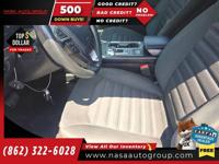 2019 Ford Fusion Hybrid SE The price in this ad is the downpayment - Image 10