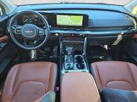 2022 Kia Carnival SX Prestige AUTONATION Call (914) 785-6909 to confirm availability - January 19th - Image 10