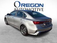 2024 Kia Forte LXS Sedan SE HABLA ESPANOL - Good Credit/Bad Credit - APPROVED! - Image 4