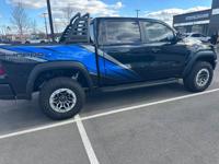 2025 RAM 1500 RHO CREW CAB 4WD MOPAR EDITION ONLY 1028 MILES LIKE NEW - Image 5