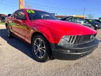 2009 Ford Mustang West Mount Houston - Image 3