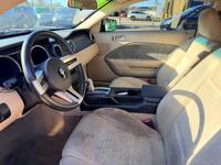 2009 Ford Mustang West Mount Houston - Image 7