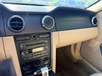 2009 Ford Mustang West Mount Houston - Image 9