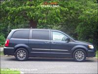 2014 Chrysler Town & Country Touring L 4dr Mini Van East Brunswick, NJ - Image 6
