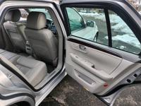 2010 Cadillac DTS Premium SUPER LOW MILES!!! Harrison - Image 10