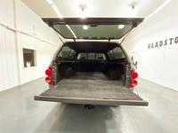 2007 Dodge Ram 2500 SLT Big Horn 4X4 / 6.7L CUMMINS DIESEL / ZERO RUST DR (2500) + MM Investment Cars-Gladstone / WE SHIP NATIONWIDE - Image 10