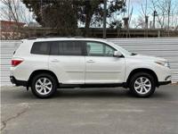 2012 Toyota Highlander Sport AWD - No Accident Carfax Federal Blvd. Denver. 80221 - Image 10