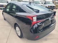 2022 Toyota Prius L Eco 4dr Hatchback otp east - Image 5