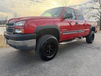 2005 Chevy Silverado 2500HD 4x4 Forsyth, MO - Image 4
