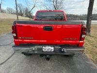 2005 Chevy Silverado 2500HD 4x4 Forsyth, MO - Image 7