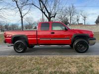 2005 Chevy Silverado 2500HD 4x4 Forsyth, MO - Image 9