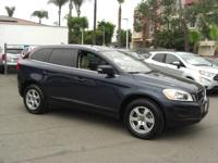 2012 Volvo XC60 skyroof 4 new tires leather all records 2 smart keys Escondido