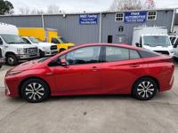 2017 Toyota Prius Prime Advanced 4dr Hatchback - Image 4