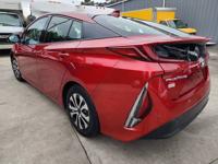 2017 Toyota Prius Prime Advanced 4dr Hatchback - Image 5