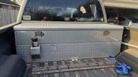 2001 Chevrolet Silverado 2500HD Autotrader Private Seller - Image 5