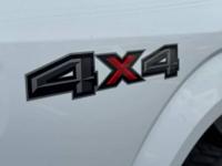 2018 Ford F150 Super Crew Cab - Financing Available! - Image 10