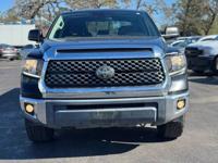 2018 Toyota Tundra Crew Max - Financing Available! - Image 4