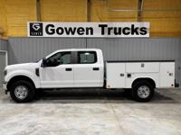 2019 Ford F250 XL Crew Cab 4wd Utility Bed Mid TN - Image 5