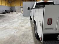 2019 Ford F250 XL Crew Cab 4wd Utility Bed Mid TN - Image 8