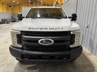 2017 Ford F250 XL Extended Cab 4wd Super Duty Mid TN - Image 6