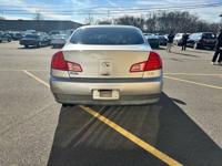 2003 INFINITI G35 Stamford - Image 4