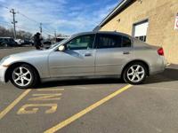 2003 INFINITI G35 Stamford - Image 6