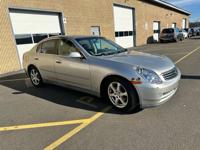 2003 INFINITI G35 Stamford - Image 7