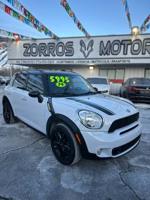 2014 MINI Countryman Cooper S Hatchback city of chicago - Image 3