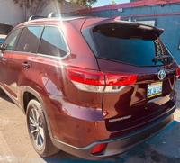 2019 Toyota Highlander XLE city of san diego - Image 4