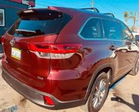2019 Toyota Highlander XLE city of san diego - Image 7