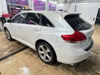 2009 Toyota Venza Awd Only 108k amazing suv Elmhurst - Image 3