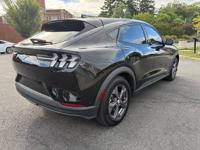 2023 Ford Mustang Mach-E Select Larchmont, NY - Image 10