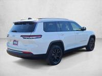 2022 Jeep Grand Cherokee L Limited 4x4 4WD SUV AUTONATION Call (480) 750-7483 to confirm availability - January 23rd - Image 6