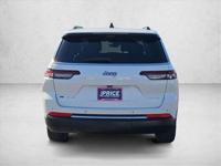 2022 Jeep Grand Cherokee L Limited 4x4 4WD SUV AUTONATION Call (480) 750-7483 to confirm availability - January 23rd - Image 8