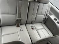 2014 Chevrolet Suburban 1500 otp east - Image 7