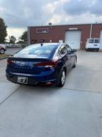 2020 Hyundai Elantra Peachtree Corners - Image 4