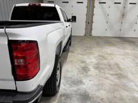 2018 Chevrolet Silverado 2500 HD 4x4 Crew Cab Long Bed Mid TN - Image 9