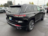 2022 Jeep Grand Cherokee Overland + Newberg Ford - Image 8