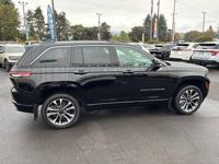 2022 Jeep Grand Cherokee Overland + Newberg Ford - Image 9