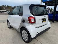 2016 Smart Fortwo Pure***EASY FINANCING FOR EVERYONE*** -2 Beach Blvd Jacksonville - Image 7