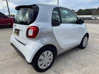 2016 Smart Fortwo Pure***EASY FINANCING FOR EVERYONE*** -2 Beach Blvd Jacksonville - Image 9