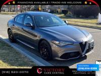 2023 Alfa Romeo Giulia Ti 4dr Sedan Call/Text 516- 614-5359 + EVERYONE FINANCED!! PODEMOS FINANCIAR A CUALQUIERA! - Image 4