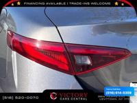 2023 Alfa Romeo Giulia Ti 4dr Sedan Call/Text 516- 614-5359 + EVERYONE FINANCED!! PODEMOS FINANCIAR A CUALQUIERA! - Image 10