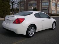 2008 Nissan Altima 3.5 SE Sport Coupe Pearl White W/Power Moonroof RT.9 Toms River NJ - Image 6