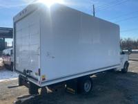 2018 Chevrolet Express Commercial Cutaway 3500 Van 177 pennsauken - Image 10