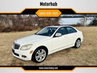 2008 Mercedes C300 Sport Runs Drives looks great motorhubnj.com - Image 2