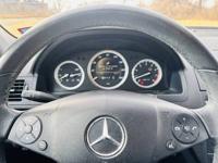 2008 Mercedes C300 Sport Runs Drives looks great motorhubnj.com - Image 9