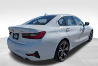 2020 BMW 3 Series 330i x Drive AWD Turbocharged ** (CLEAN CARFAX) ** Jacksonville - Image 5